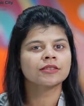 Khushi Jain, parent testimonial at The Academic City School